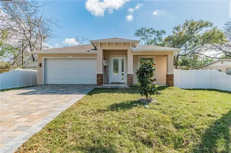 2118 W Burke Street Tampa FL 33604