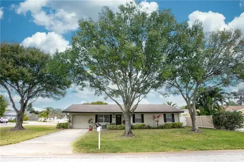 8112 19th Avenue NW Bradenton FL 34209