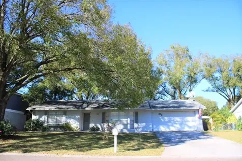804 Regent Circle N Brandon FL 33511