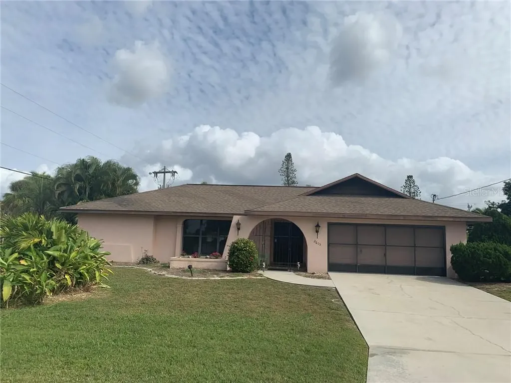 3615 SE 8th Place Cape Coral FL 33904
