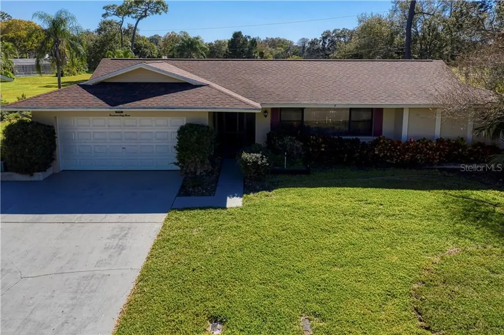 1463 Hagen Avenue Dunedin FL 34698