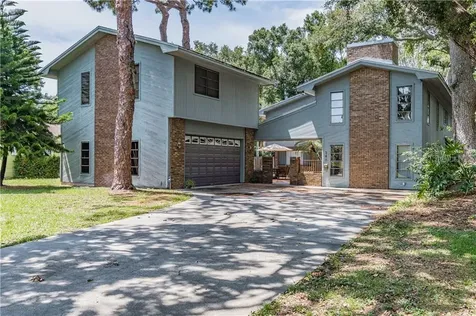 260 Lyndhurst Street Dunedin FL 34698