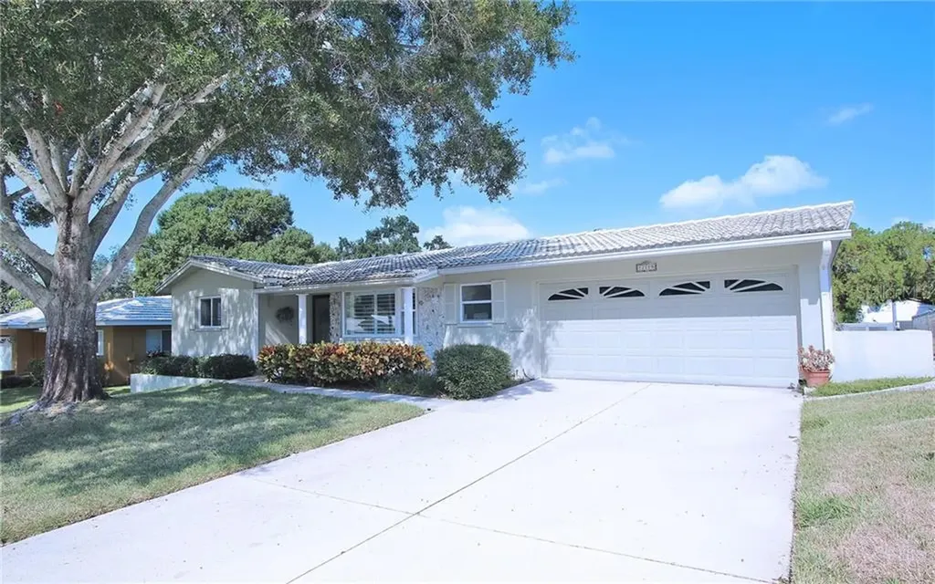 12119 69th Avenue Seminole FL 33772
