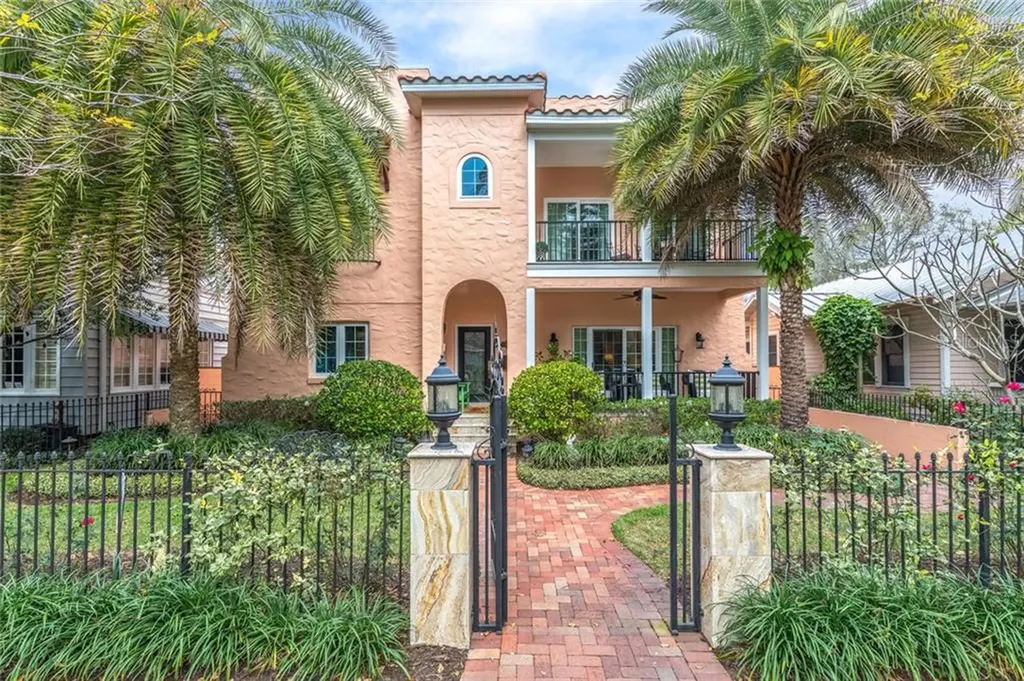 133 16th Avenue N St Petersburg FL 33704