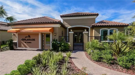 8513 Grand Alberato Road Tampa FL 33647