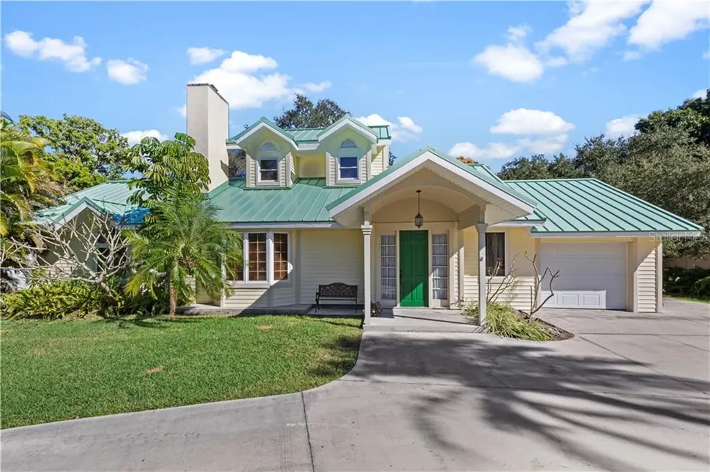 6319 Hollywood Boulevard Sarasota FL 34231