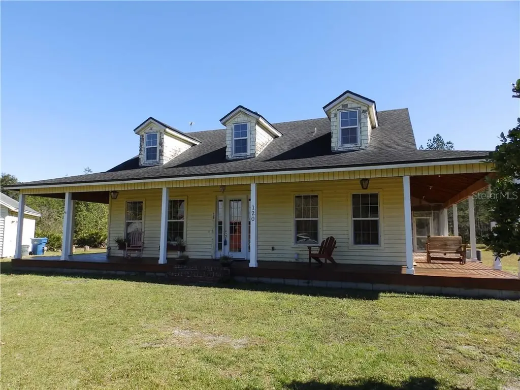120 Volusian Forest Trail Pierson FL 32180