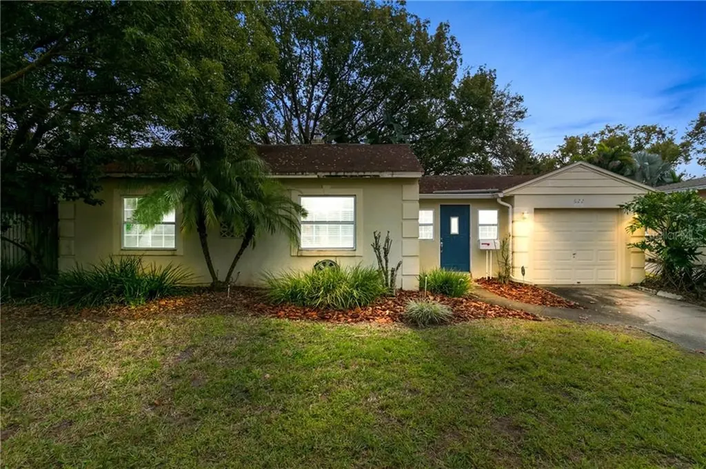 622 Clayton Street Orlando FL 32804