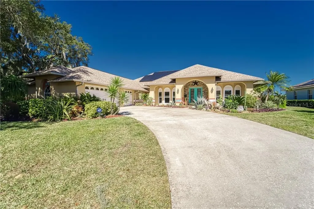 2507 Clubhouse Drive Plant City FL 33566