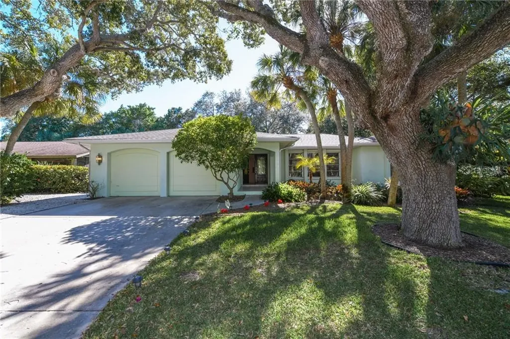 5341 Siesta Court Sarasota FL 34242