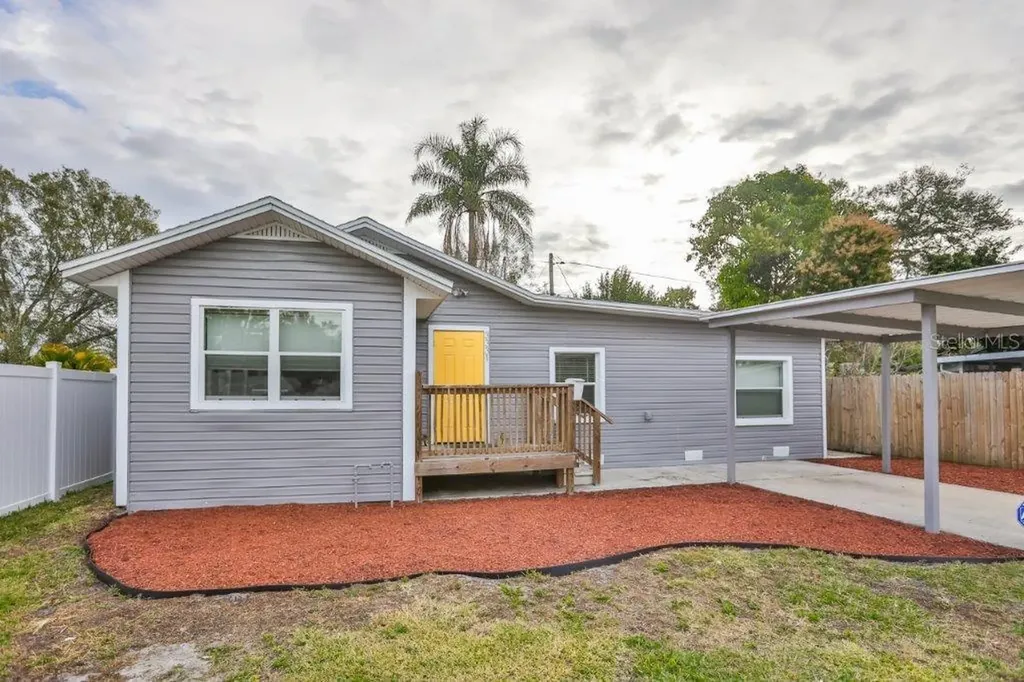 3331 21st Street N St Petersburg FL 33713