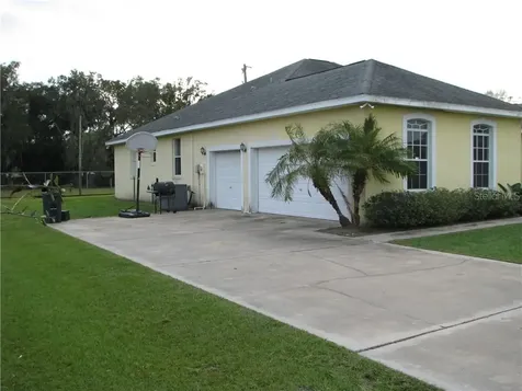 4613 Gillespie Lane Plant City FL 33567
