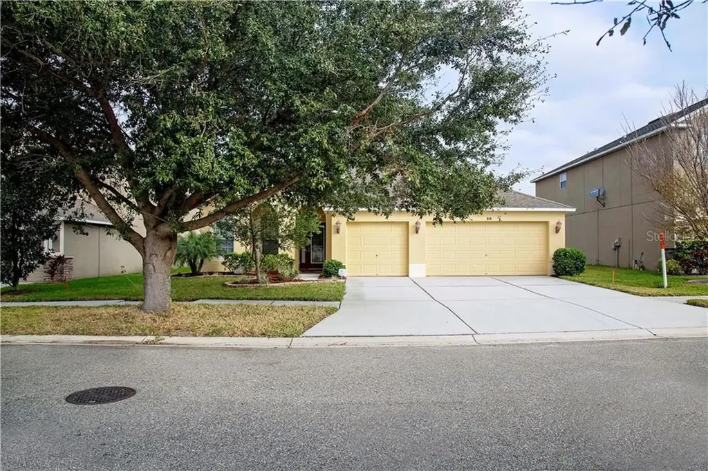 614 Washita Stone Drive Ruskin FL 33570