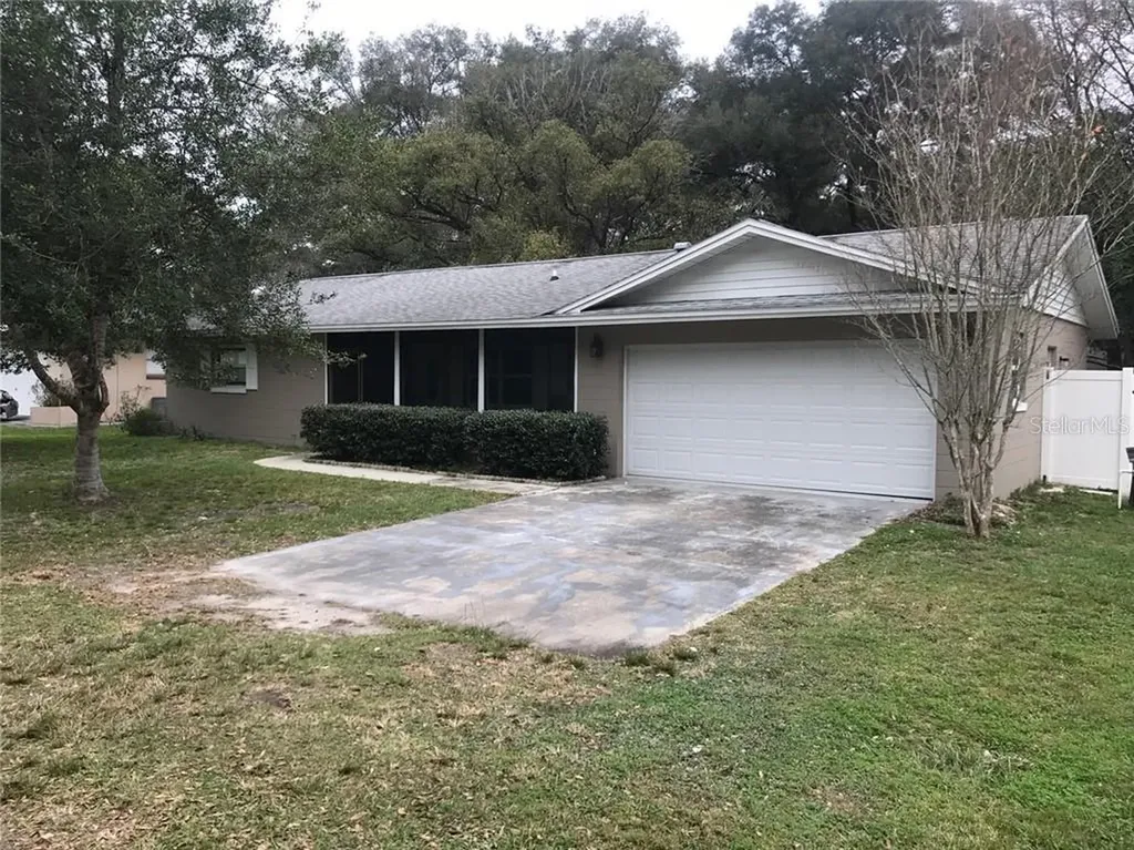 3651 S College Avenue Inverness FL 34452