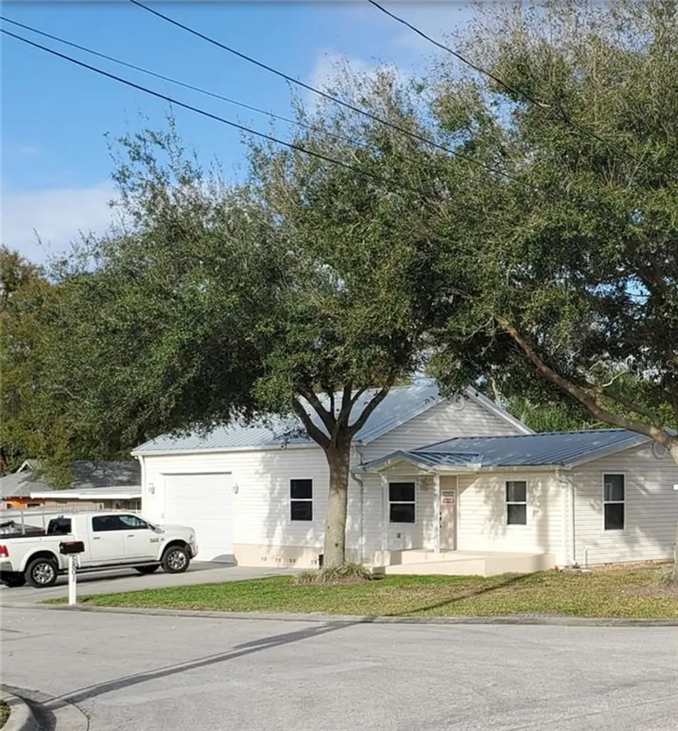 5801 43rd Street N St Petersburg FL 33714