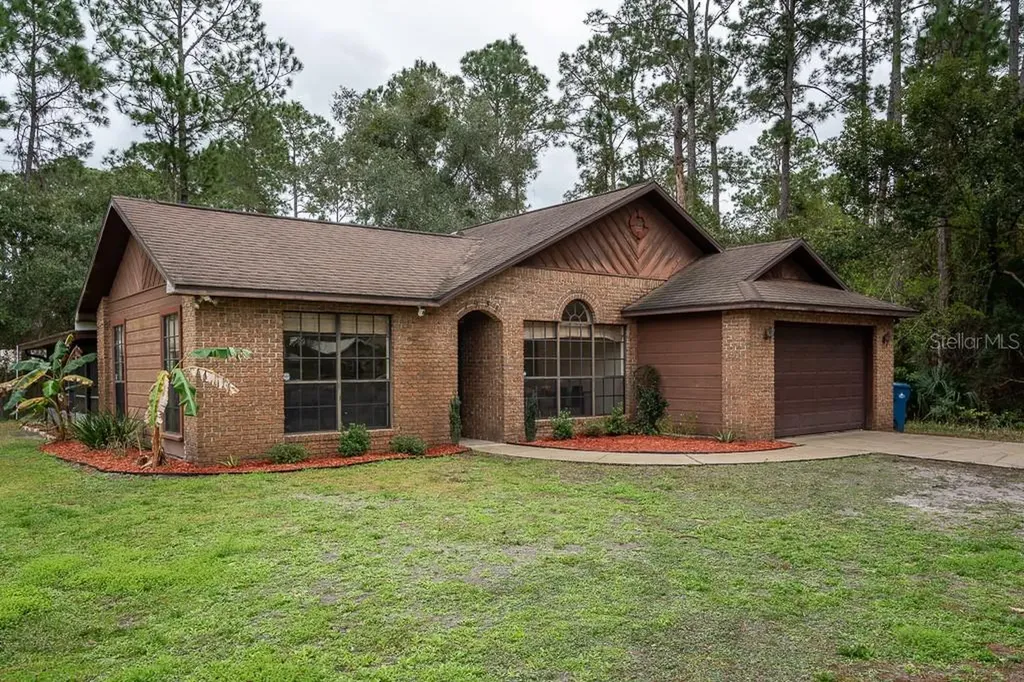 1935 Cardinal Village Deland FL 32720