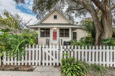 869 46th Avenue N St Petersburg FL 33703