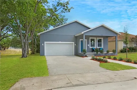1926 42nd Street S St Petersburg FL 33711