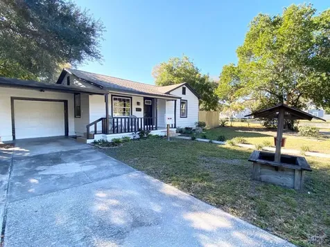 3184 11th Avenue N St Petersburg FL 33713