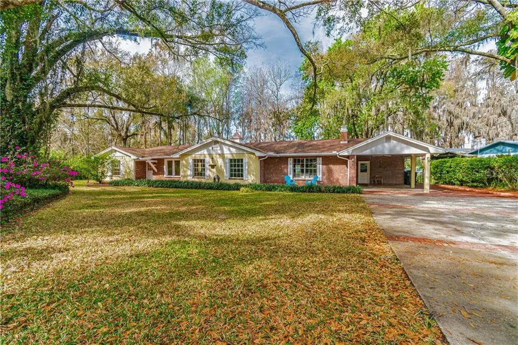 20006 Lake Holly Drive Lutz FL 33558