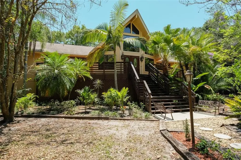 1000 Waverly Street Oldsmar FL 34677