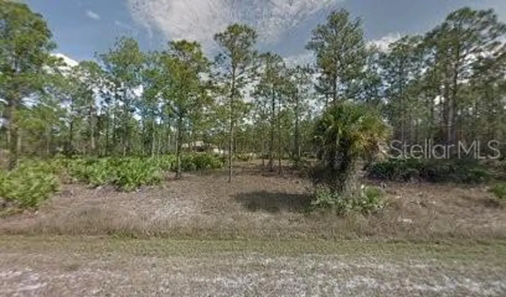 2204 Hamilton Avenue Alva FL 33920
