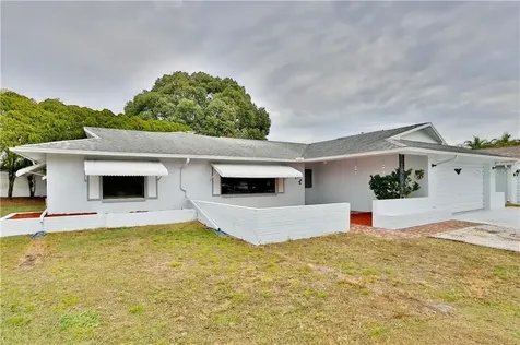 6251 Hopewell Drive Holiday FL 34690