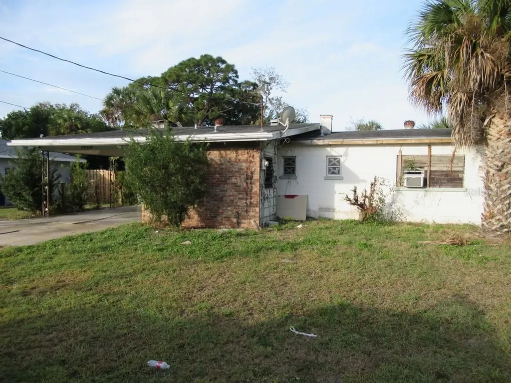 5508 21st Street Court W Bradenton FL 34207