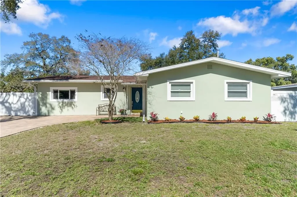 4719 W Beaumont Street Tampa FL 33611
