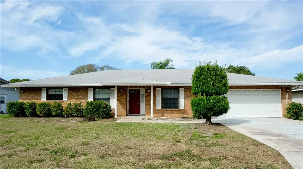 3508 20th Avenue Drive W Bradenton FL 34205