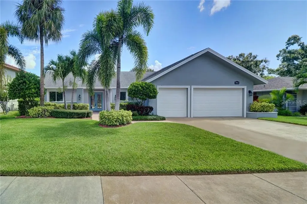 7951 Harwood Road Seminole FL 33777