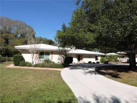 3227 Pine Valley Drive Sarasota FL 34239
