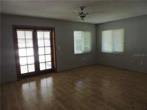 3227 Pine Valley Drive Sarasota FL 34239