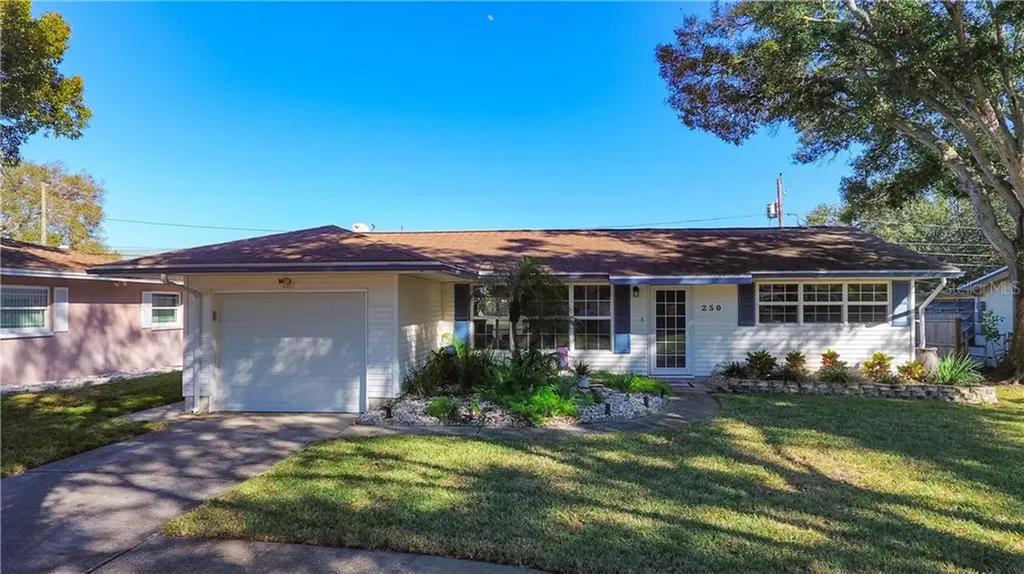 250 Tralee Street Largo FL 33770
