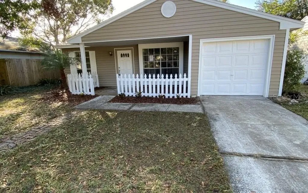 2612 Kavalier Drive Palm Harbor FL 34684