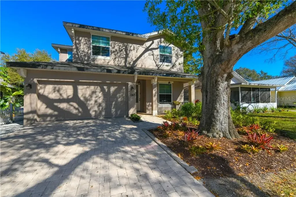 2267 Hillview Street Sarasota FL 34239
