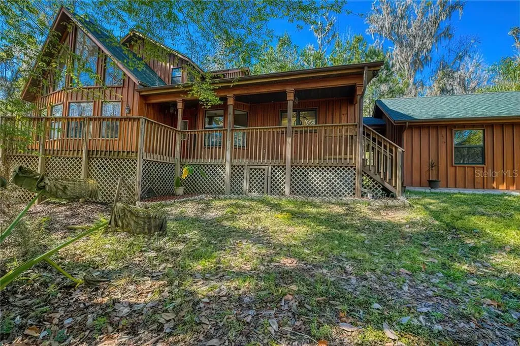6079 Falls Hollow Drive Brooksville FL 34601