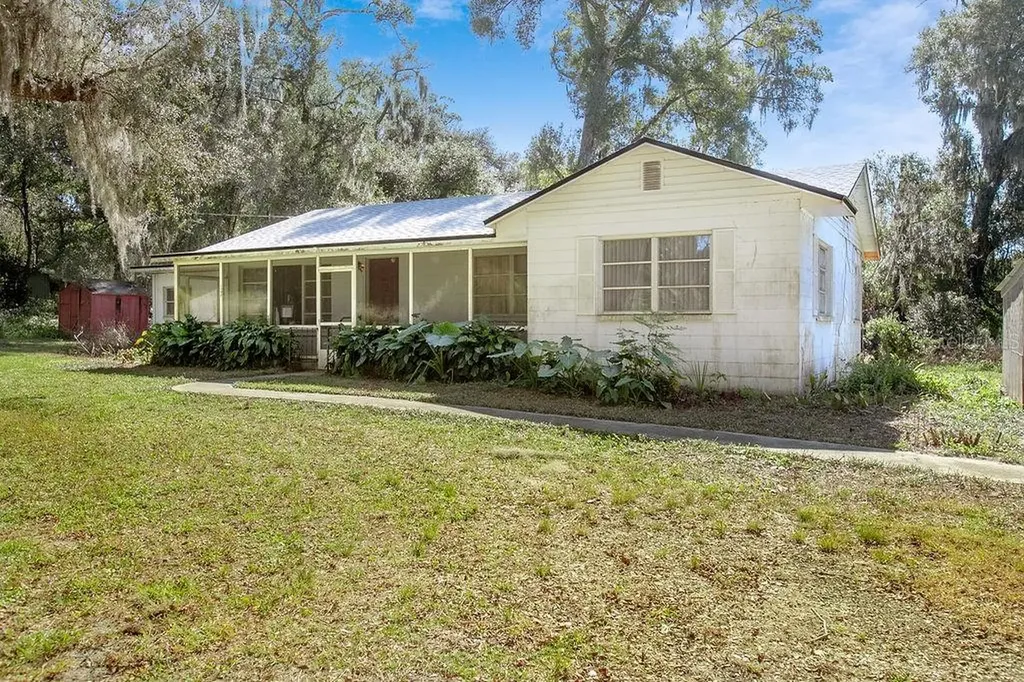 479 Glenwood Road Deland FL 32720