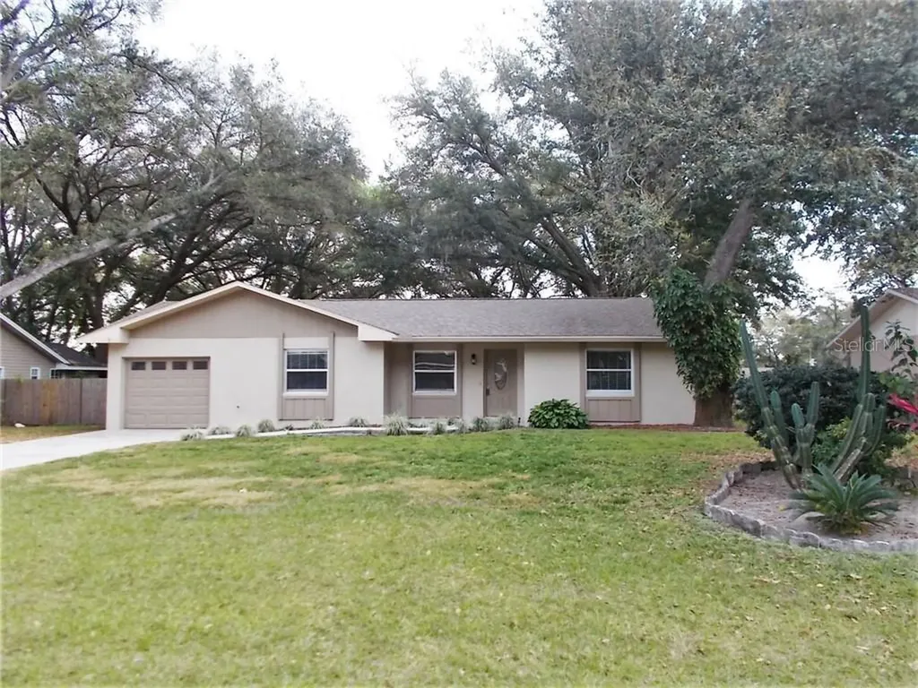 6529 Dorchester Road Lakeland FL 33809