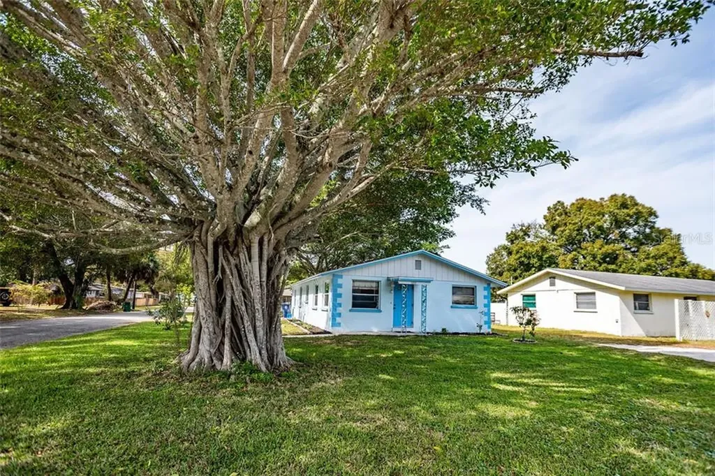 1201 24th Avenue W Palmetto FL 34221