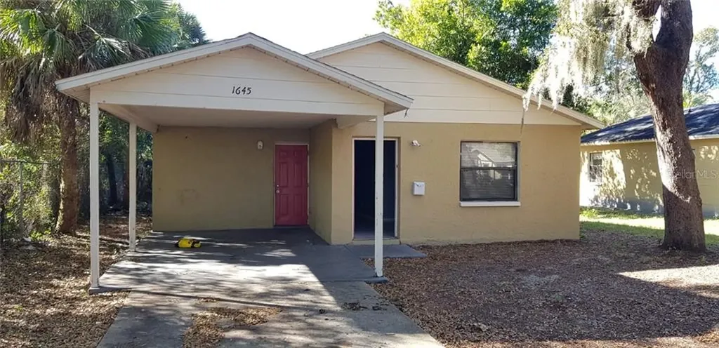 1645 39th Street S St Petersburg FL 33711