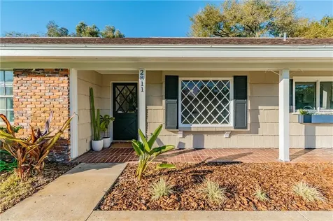 2811 Linthicum Place Tampa FL 33618