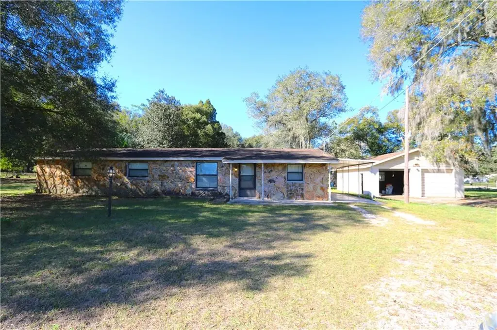 101 Lenna Avenue Seffner FL 33584