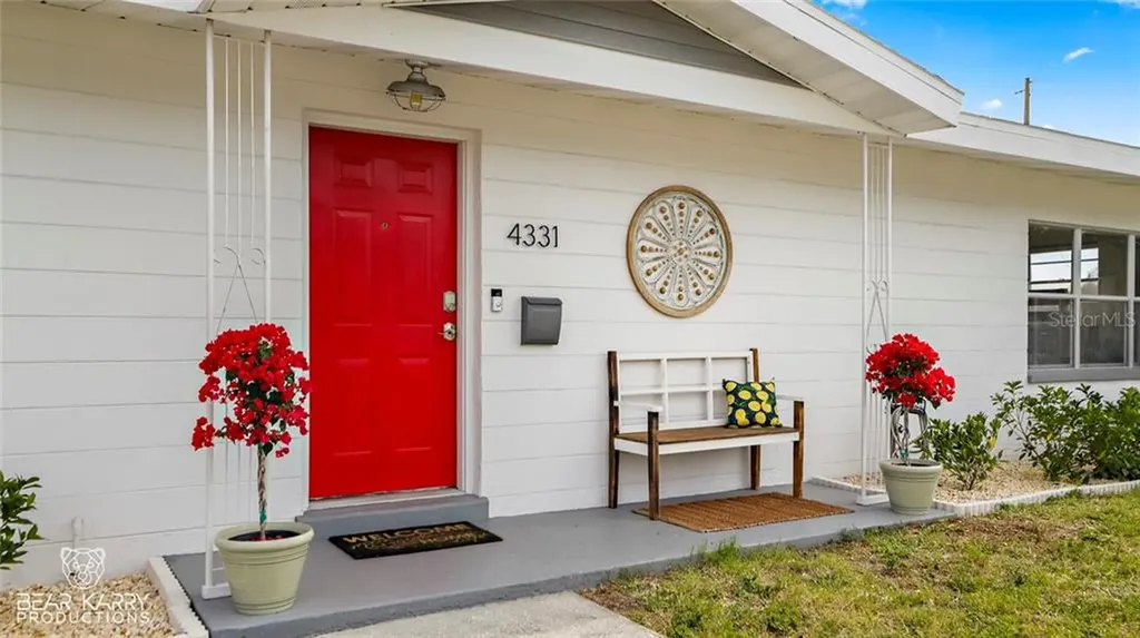 4331 1st Street NE St Petersburg FL 33703