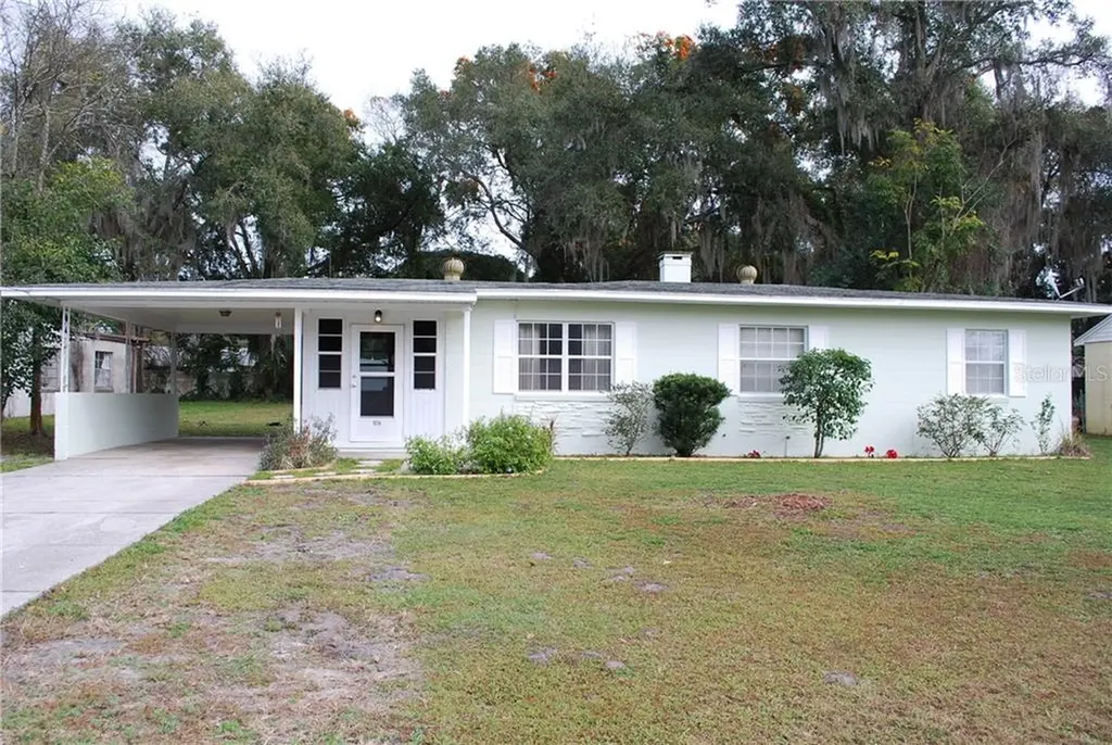 1014 Oak Drive Leesburg FL 34748
