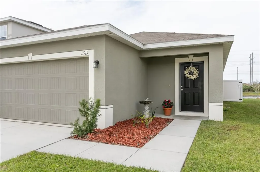 11919 Grand Kempston Drive Gibsonton FL 33534