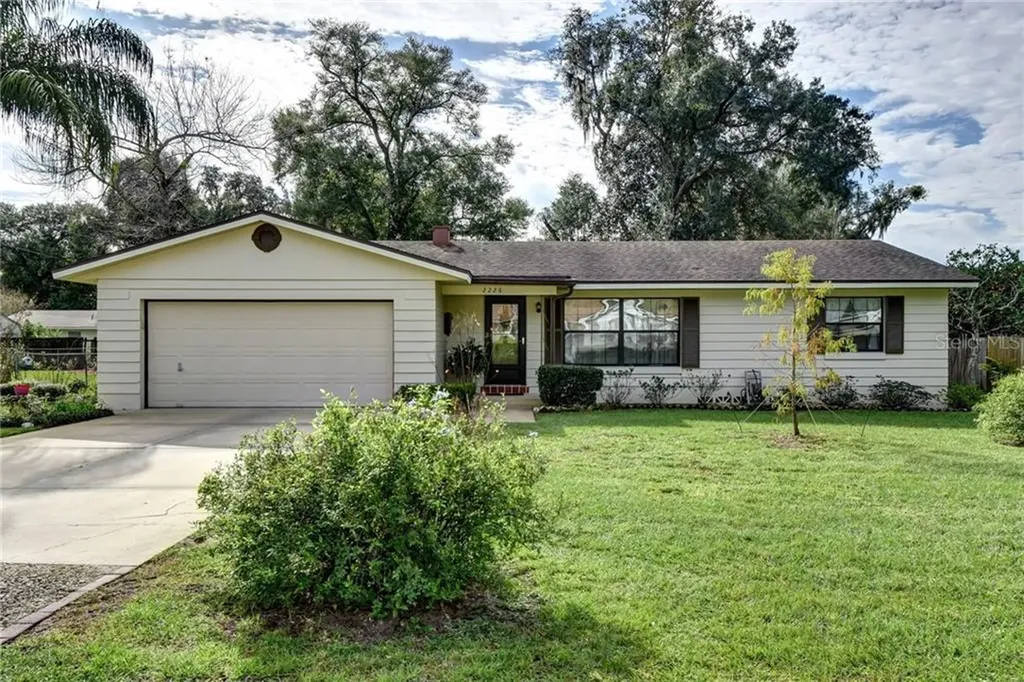 2226 Mimosa Lane Deland FL 32724