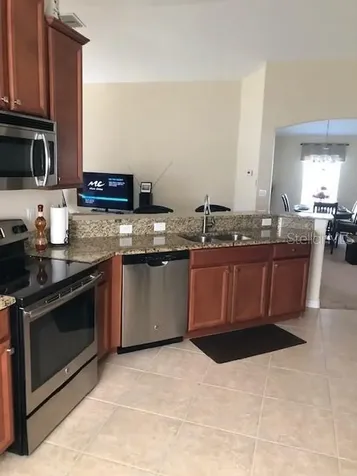 2427 Dakota Cliff Street Ruskin FL 33570