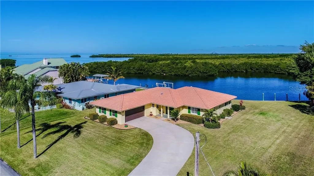 4406 Sailfish Lane Palmetto FL 34221