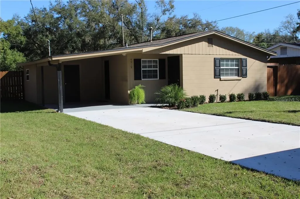 4919 Pocahontas Lane Lakeland FL 33810